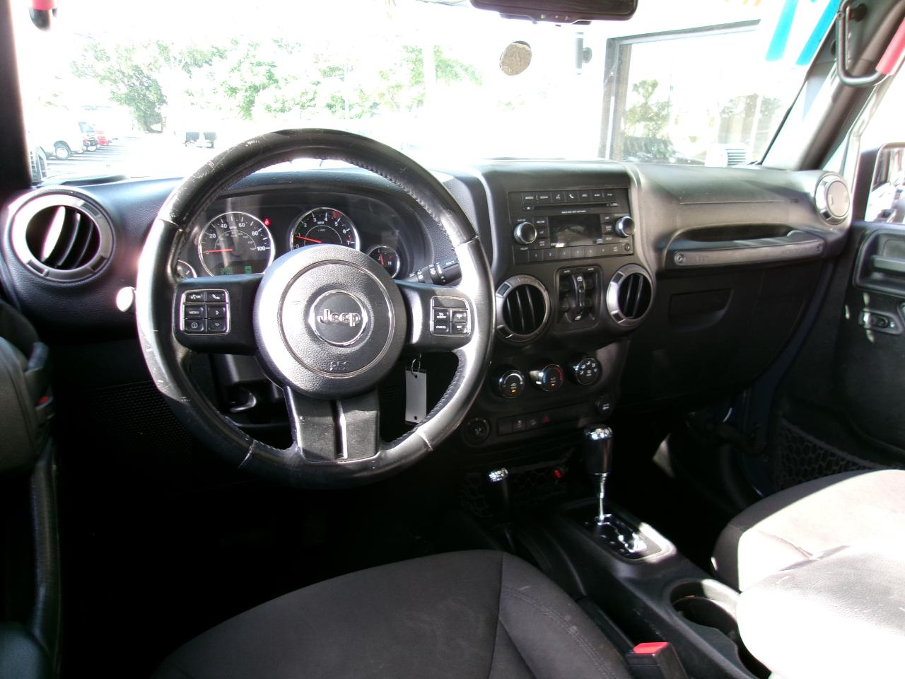 Jeep Wrangler Unlimited Sport 4WD 2017