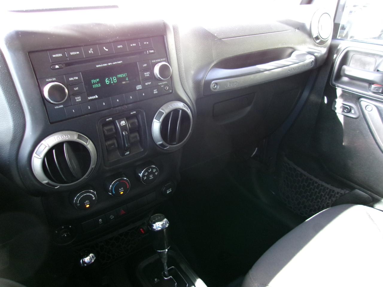 Jeep Wrangler Unlimited Sport 4WD 2017