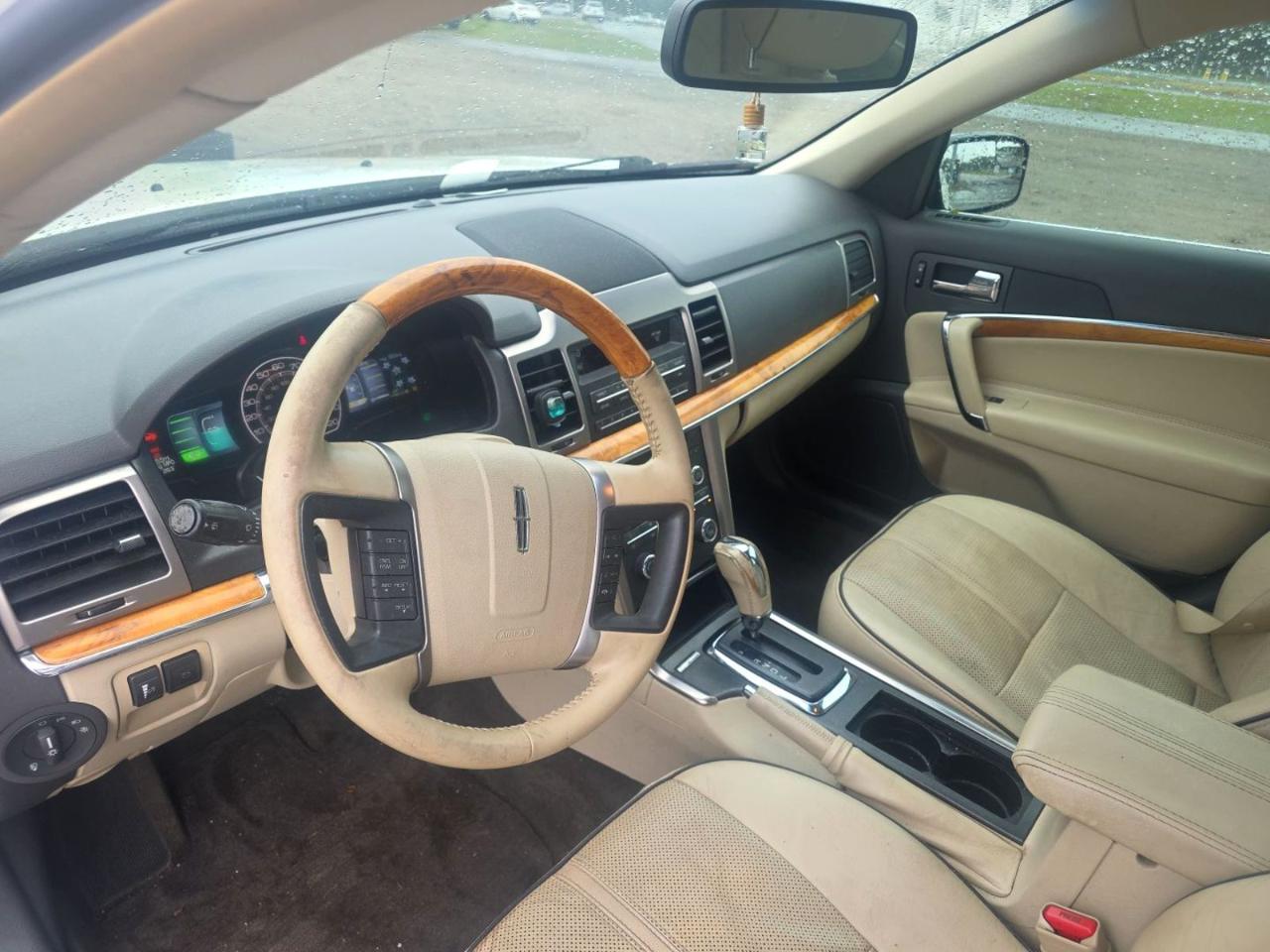 Lincoln MKZ Hybrid Sedan 2012