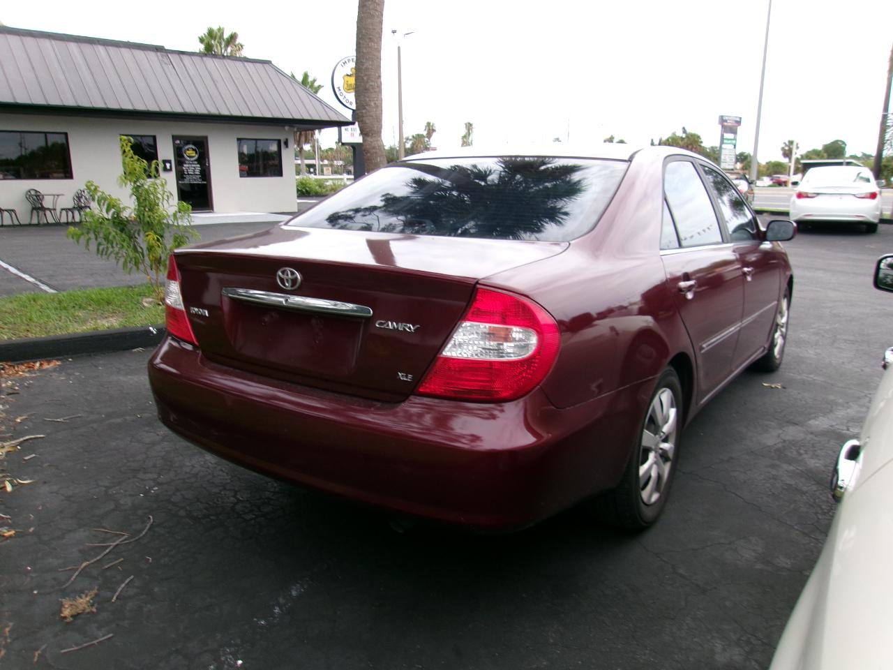 Toyota Camry LE 2002