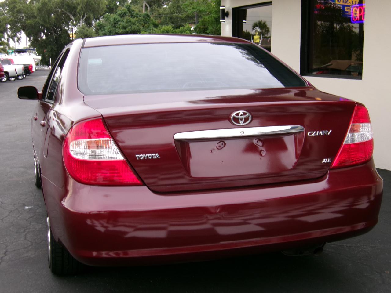 Toyota Camry LE 2002