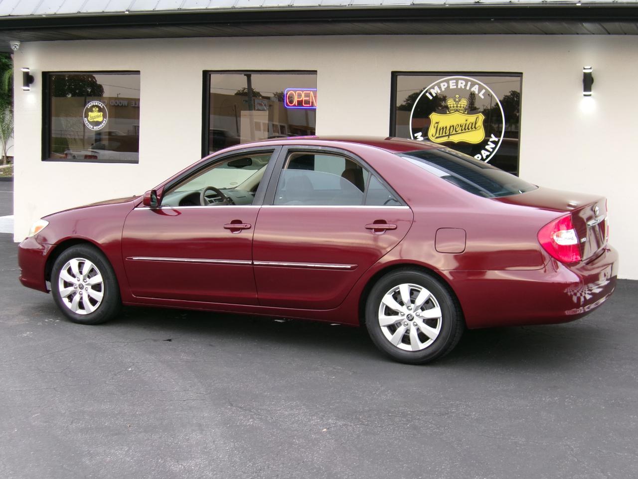 Toyota Camry LE 2002