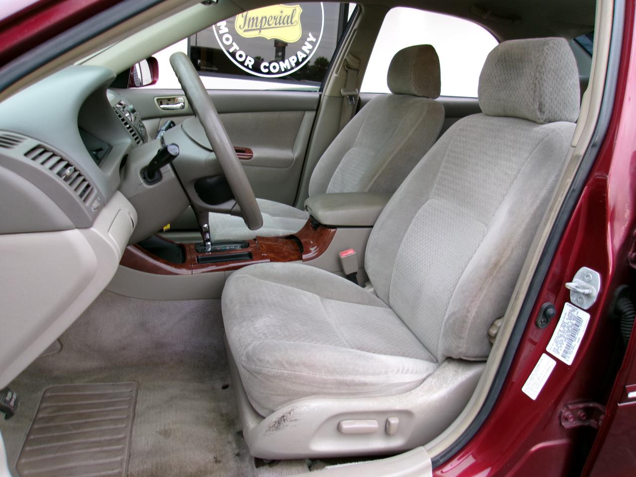 Toyota Camry LE 2002
