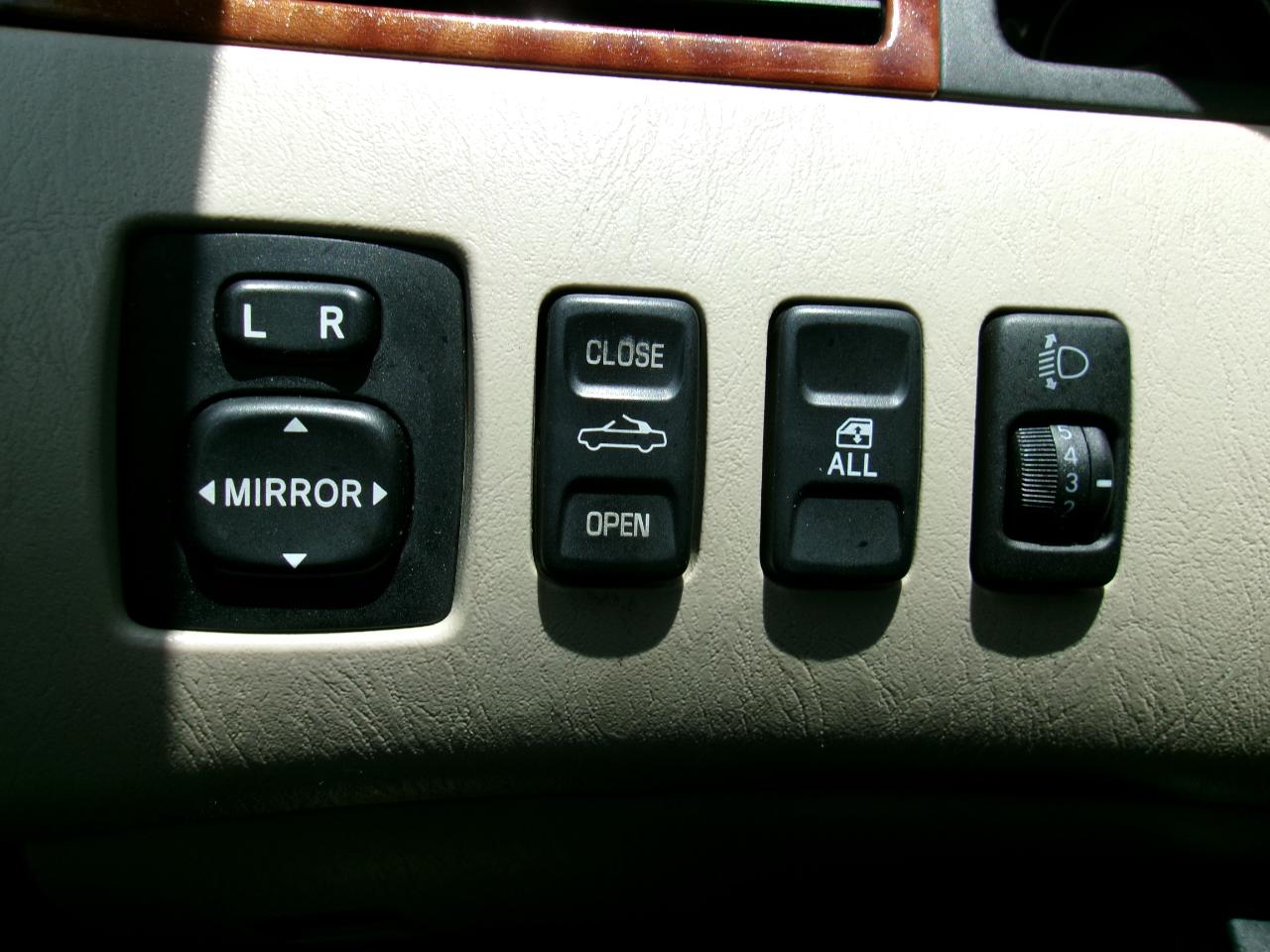 Toyota Camry Solara SLE Convertible 2008