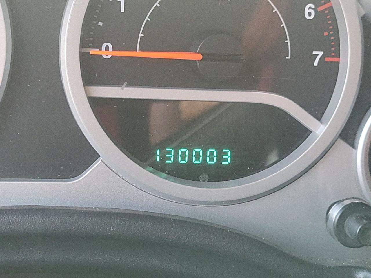 Jeep Wrangler Unlimited Sahara 2WD 2010