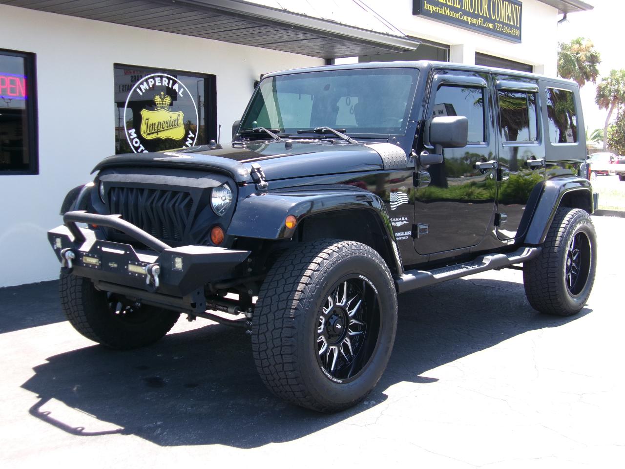 Jeep Wrangler Unlimited Sahara 2WD 2010