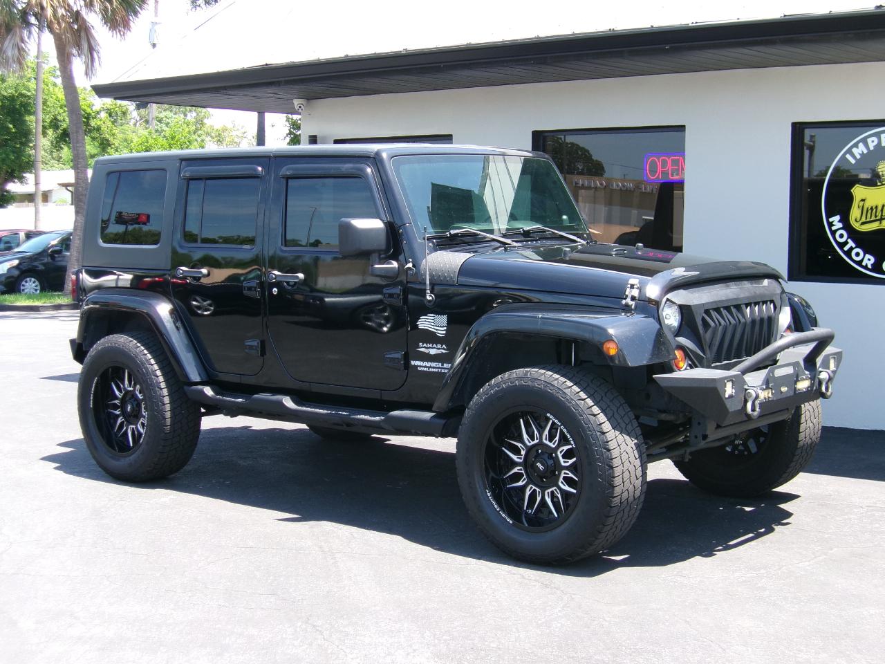 Jeep Wrangler Unlimited Sahara 2WD 2010