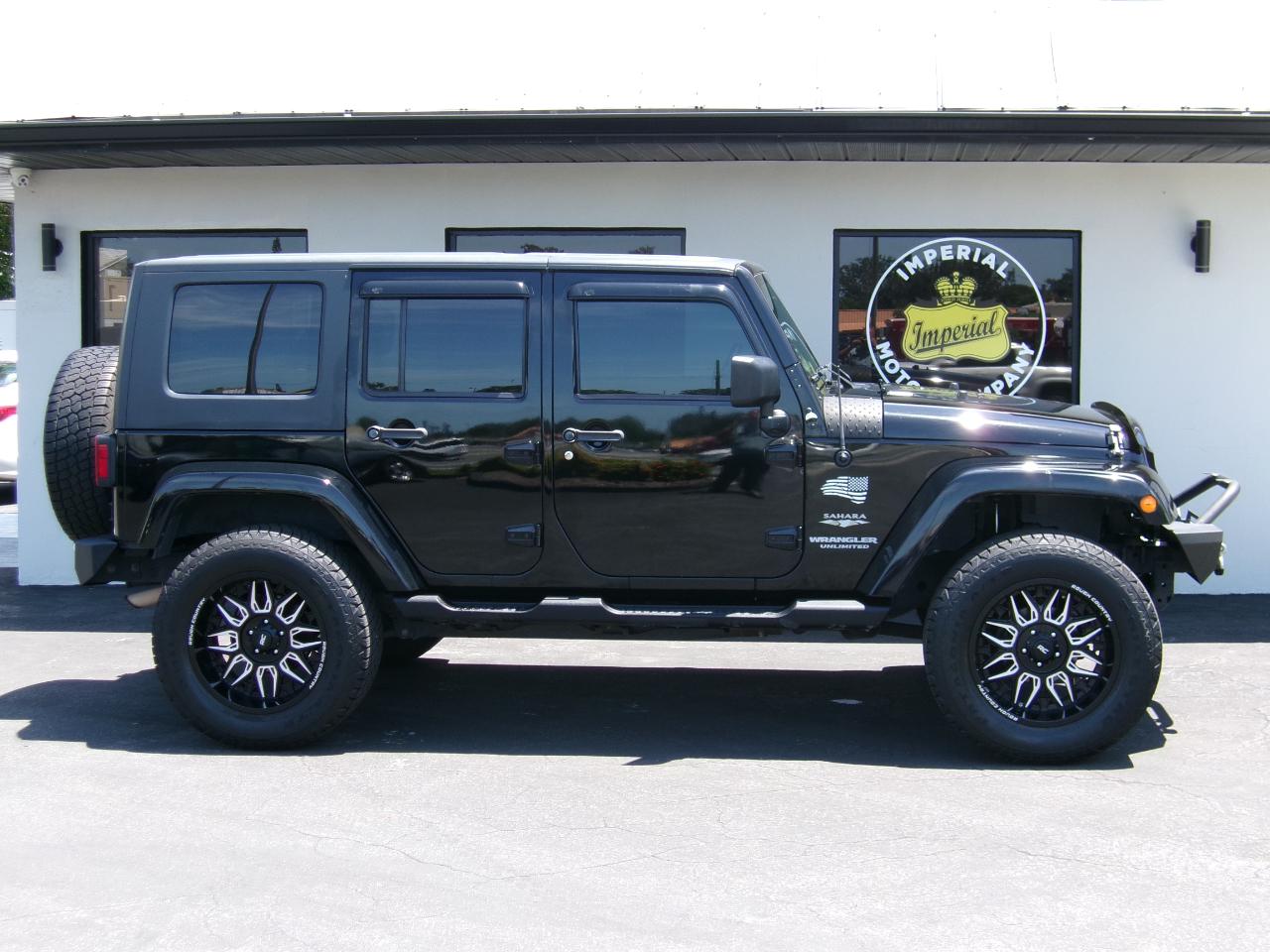 Jeep Wrangler Unlimited Sahara 2WD 2010