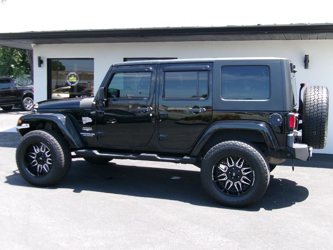 Jeep Wrangler Unlimited Sahara 2WD 2010