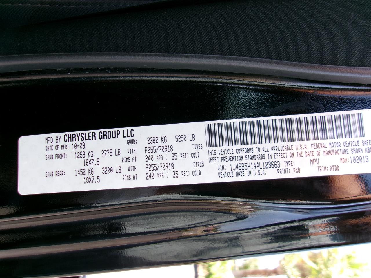 Jeep Wrangler Unlimited Sahara 2WD 2010