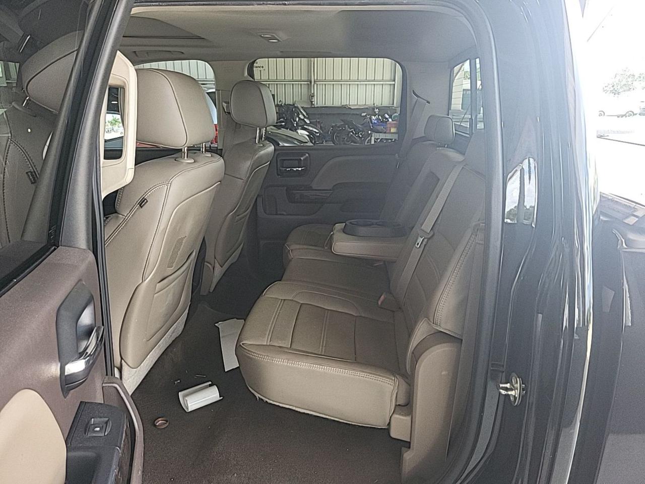 GMC Sierra 1500 Denali Crew Cab Short Box 4WD 2015