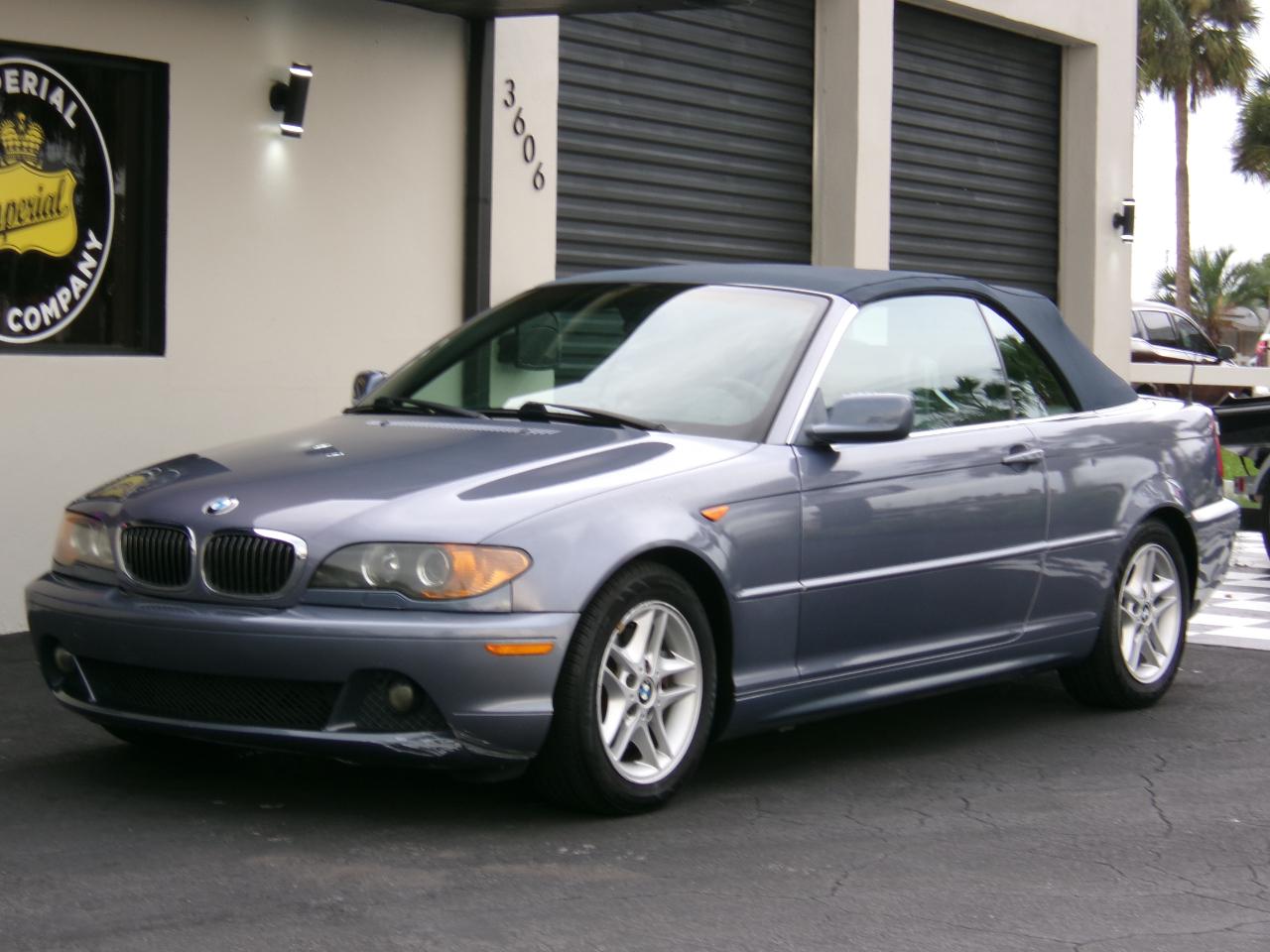BMW 3-Series 325Ci convertible 2004