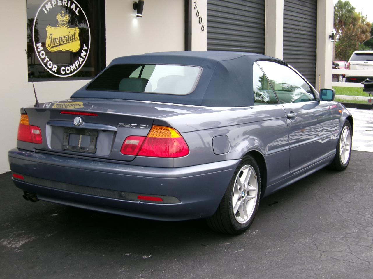 BMW 3-Series 325Ci convertible 2004