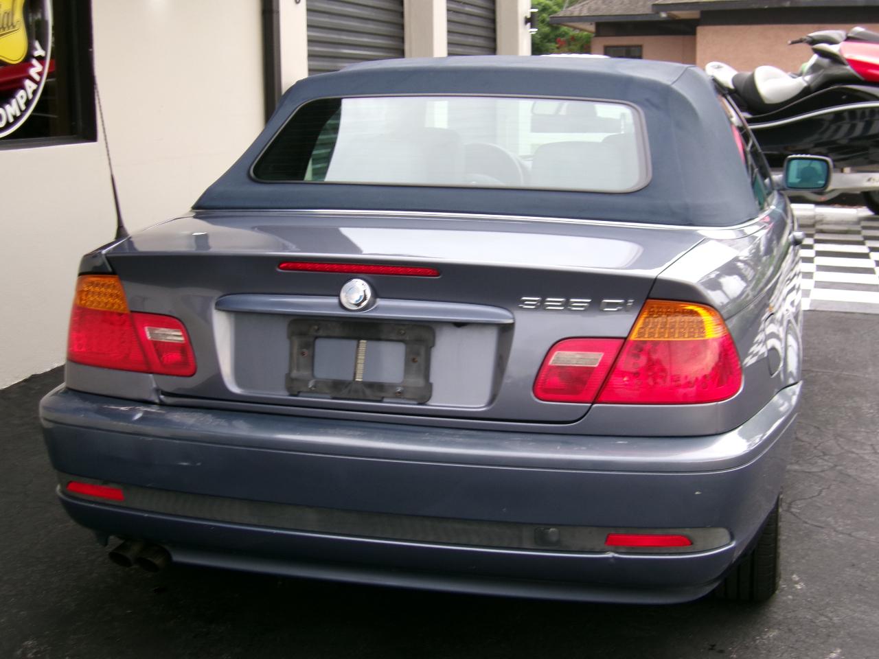 BMW 3-Series 325Ci convertible 2004