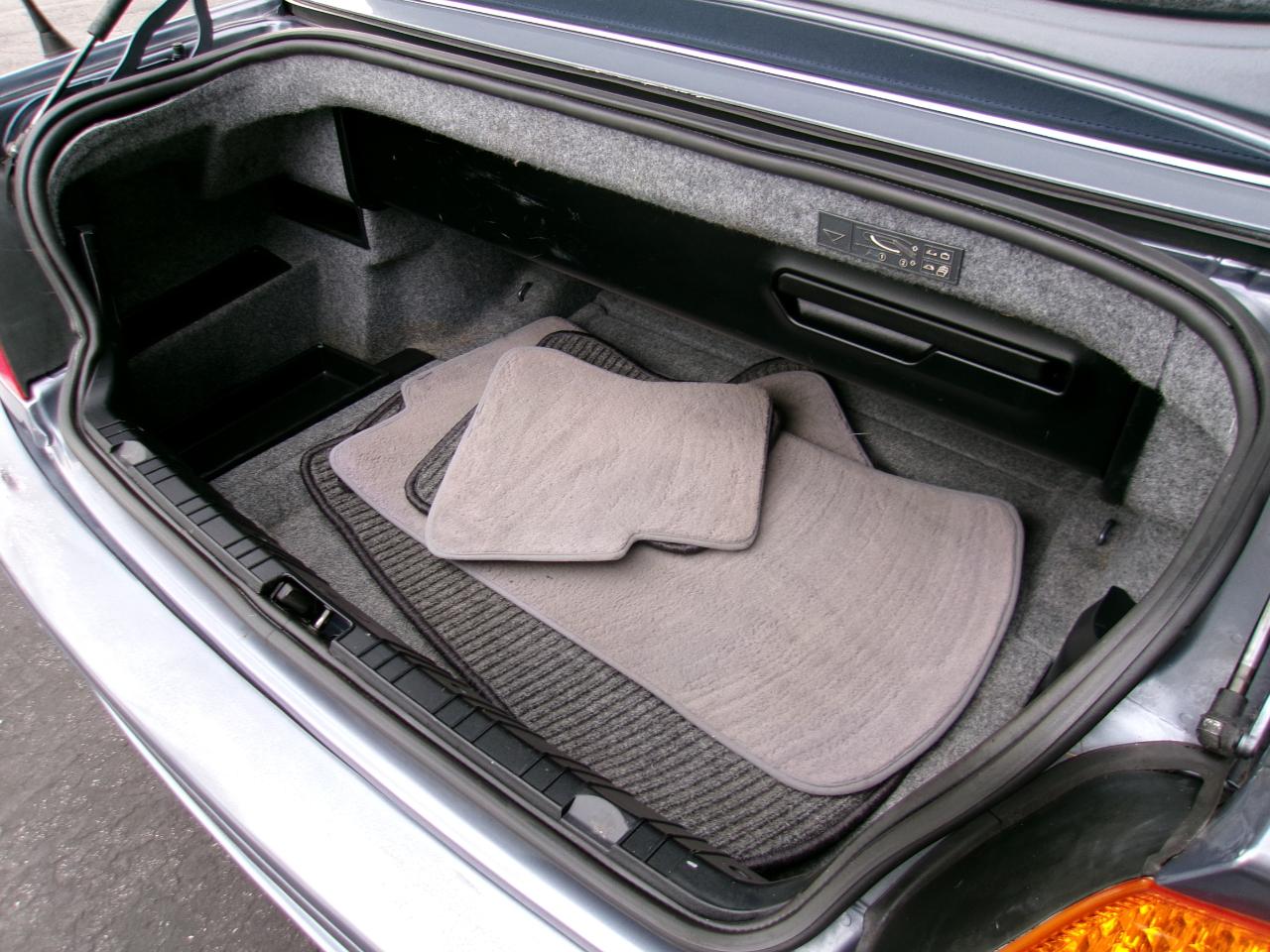 BMW 3-Series 325Ci convertible 2004