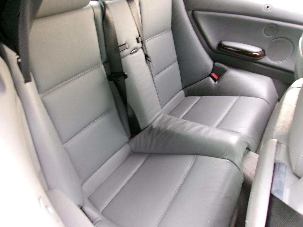 BMW 3-Series 325Ci convertible 2004