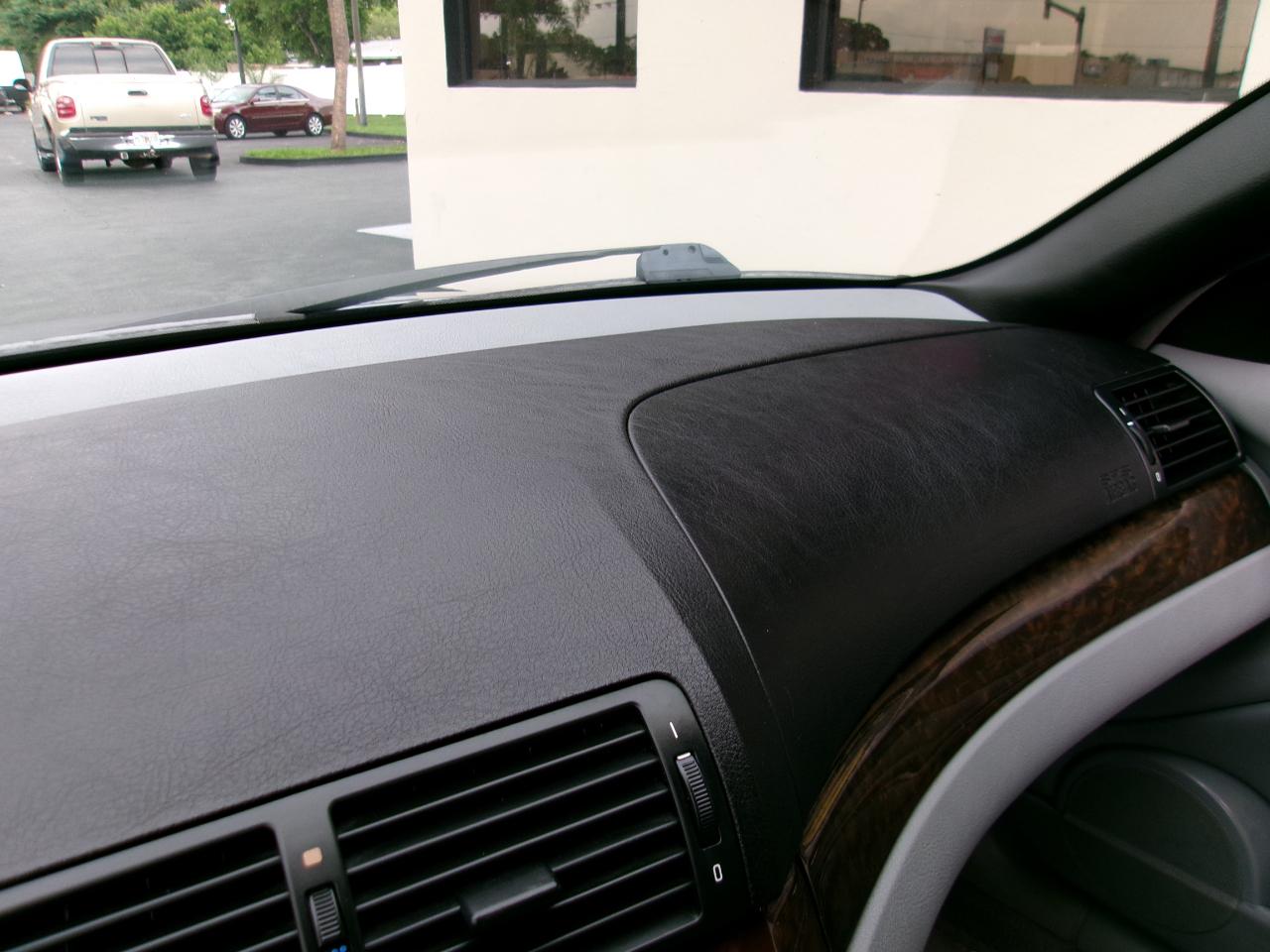 BMW 3-Series 325Ci convertible 2004