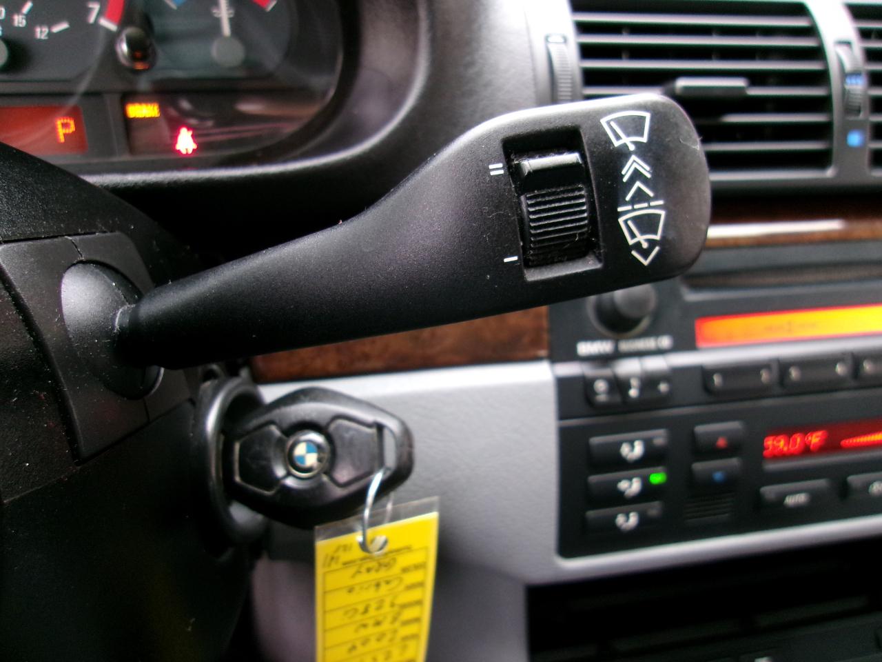 BMW 3-Series 325Ci convertible 2004