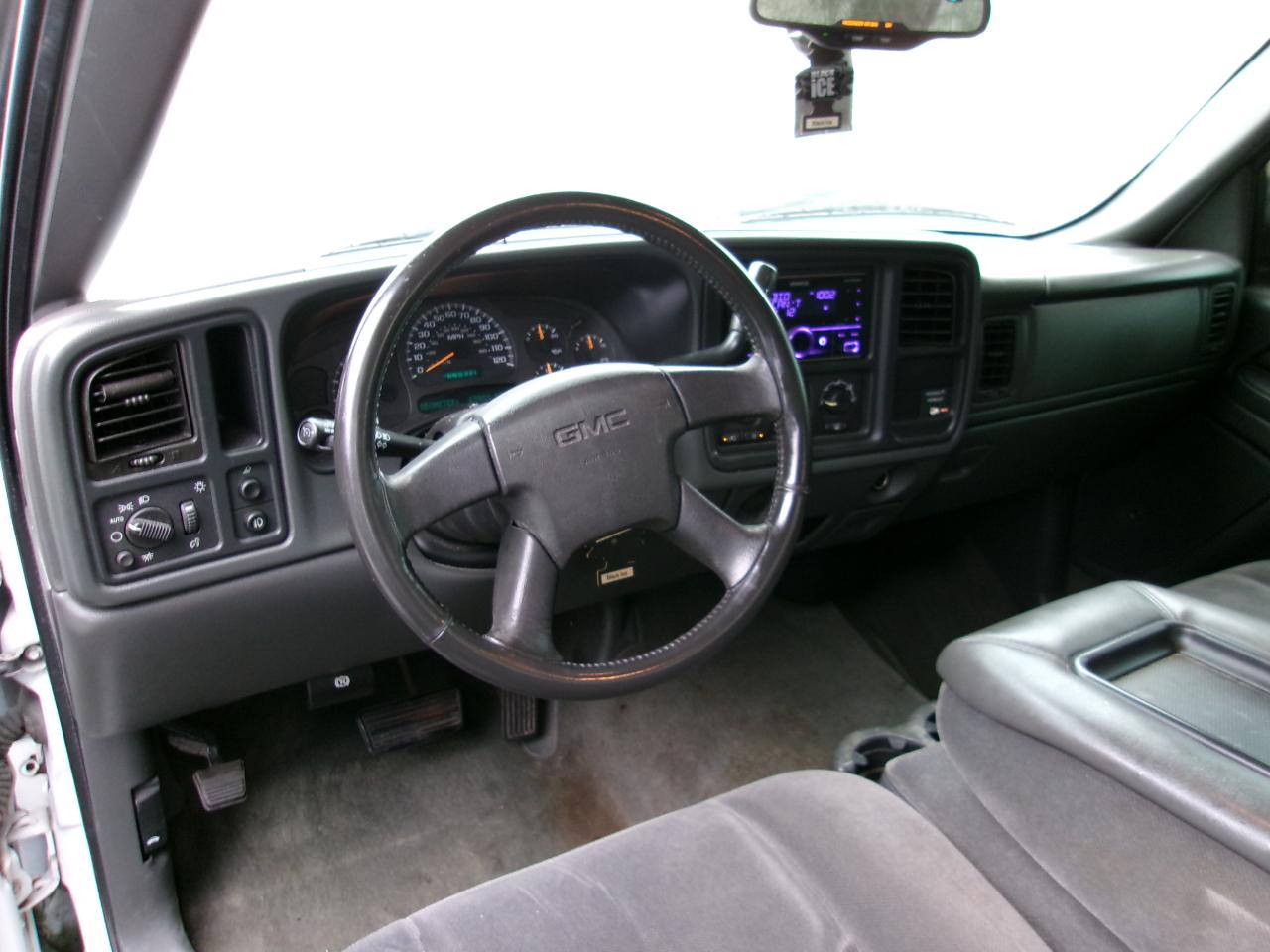 GMC Sierra 1500 SLE Ext. Cab Short Bed 2WD 2004