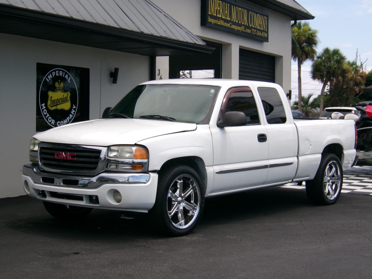 GMC Sierra 1500 SLE Ext. Cab Short Bed 2WD 2004