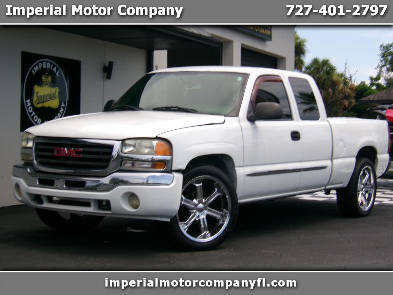 2004 GMC Sierra 1500 SLE Ext. Cab Short Bed 2WD