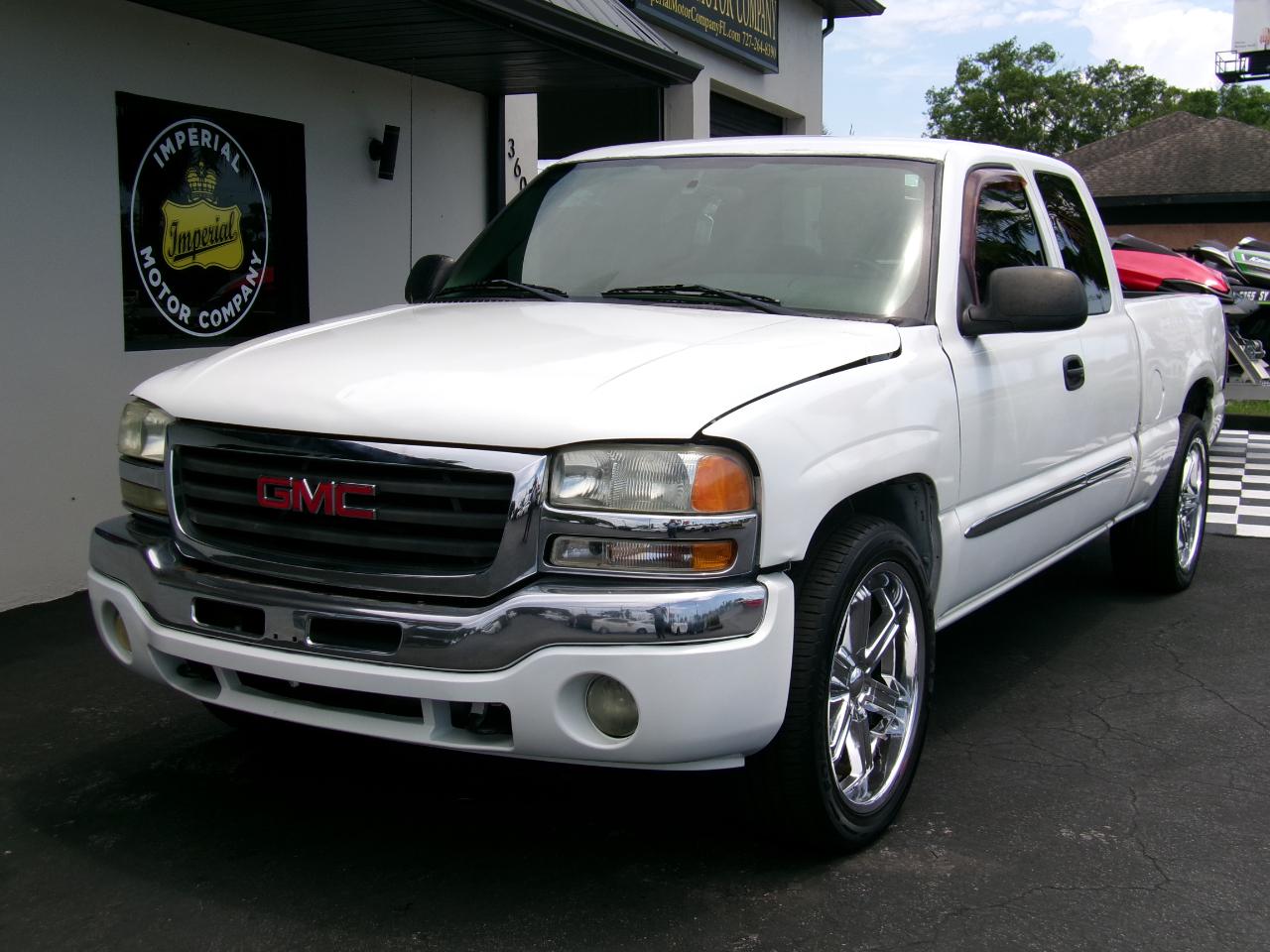 GMC Sierra 1500 SLE Ext. Cab Short Bed 2WD 2004