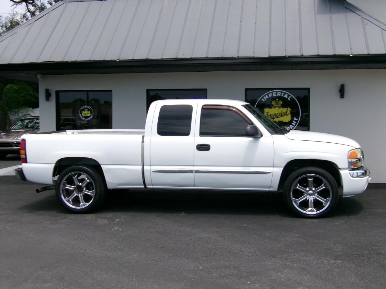 GMC Sierra 1500 SLE Ext. Cab Short Bed 2WD 2004