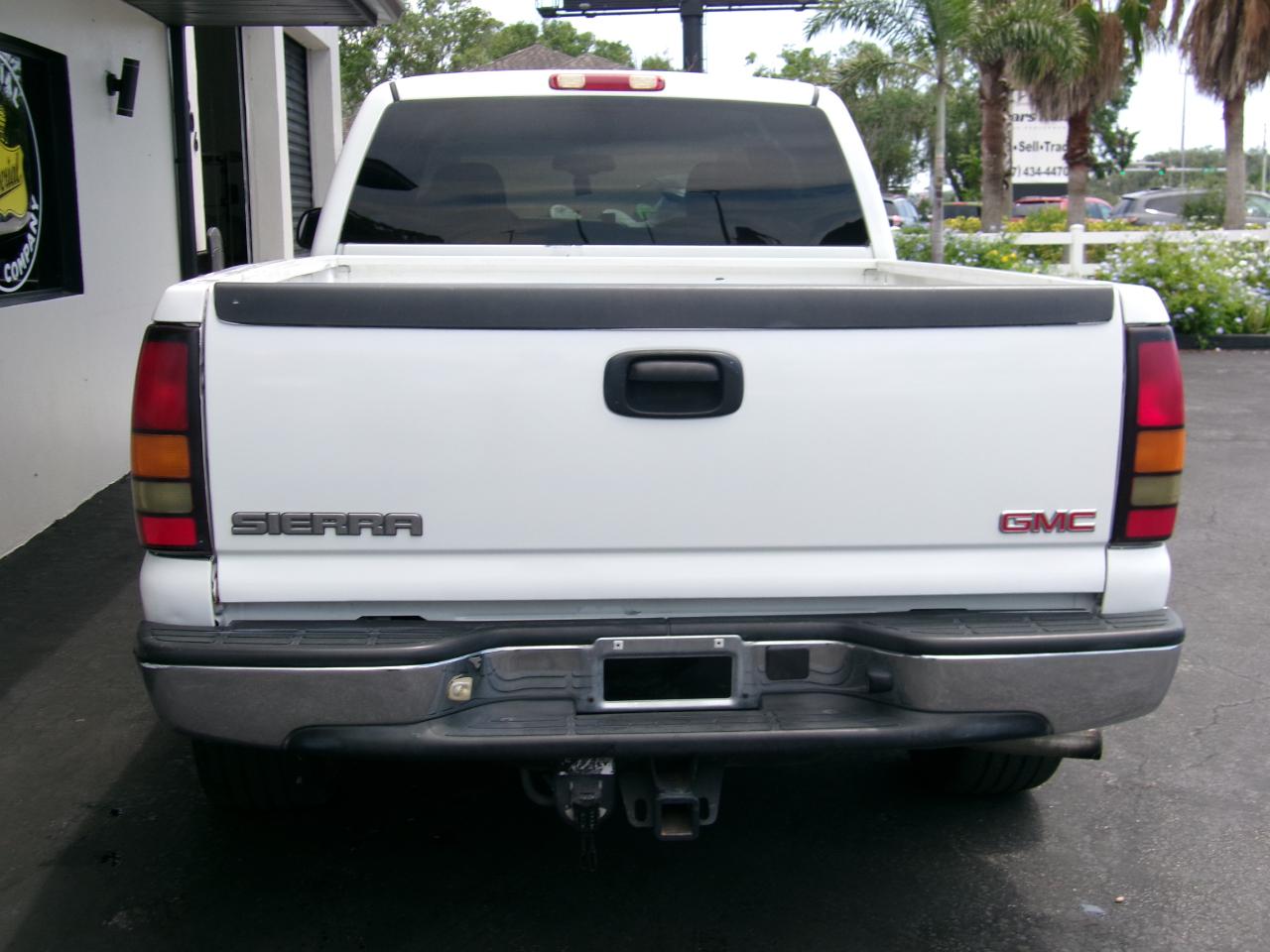 GMC Sierra 1500 SLE Ext. Cab Short Bed 2WD 2004