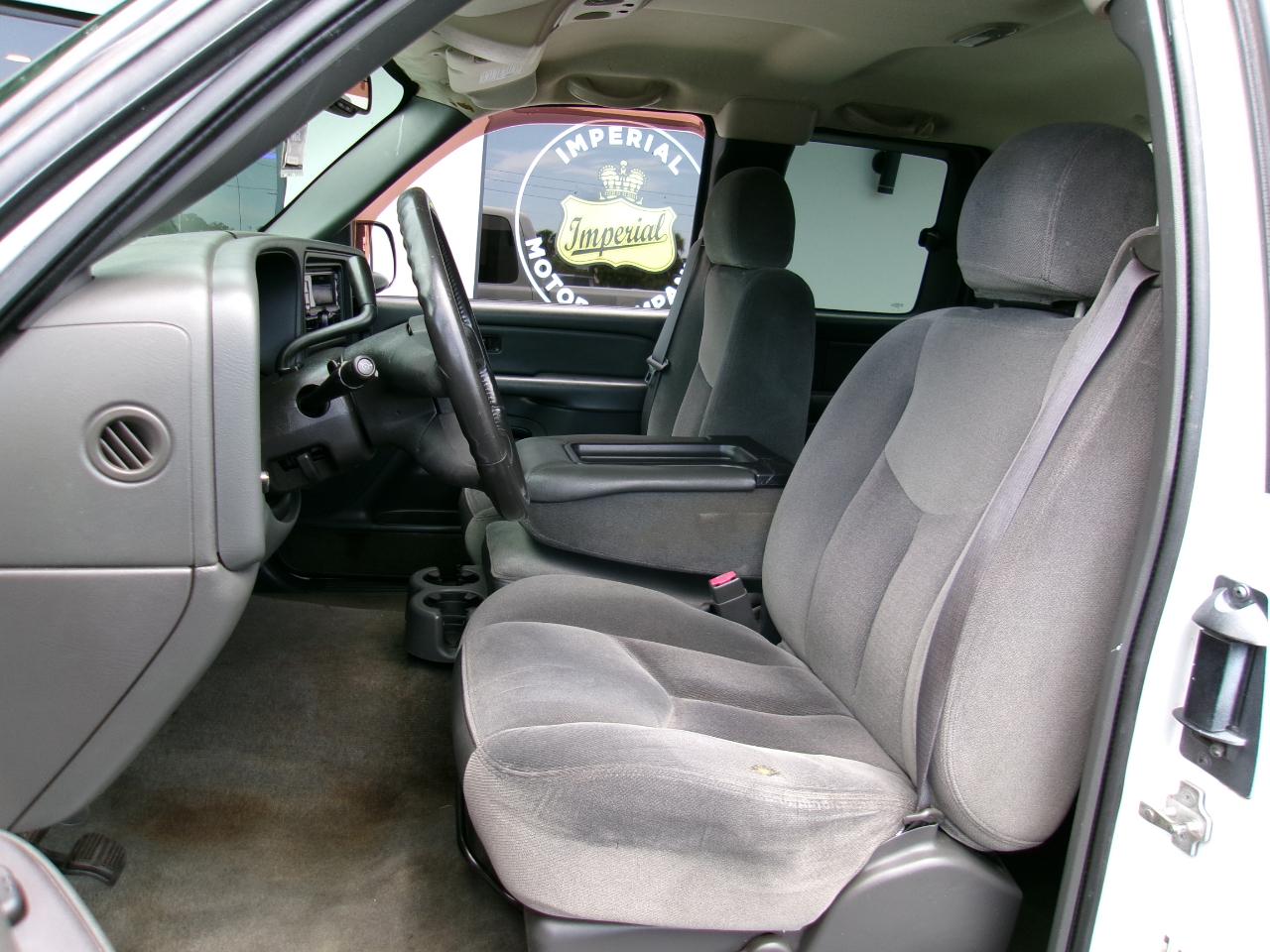 GMC Sierra 1500 SLE Ext. Cab Short Bed 2WD 2004