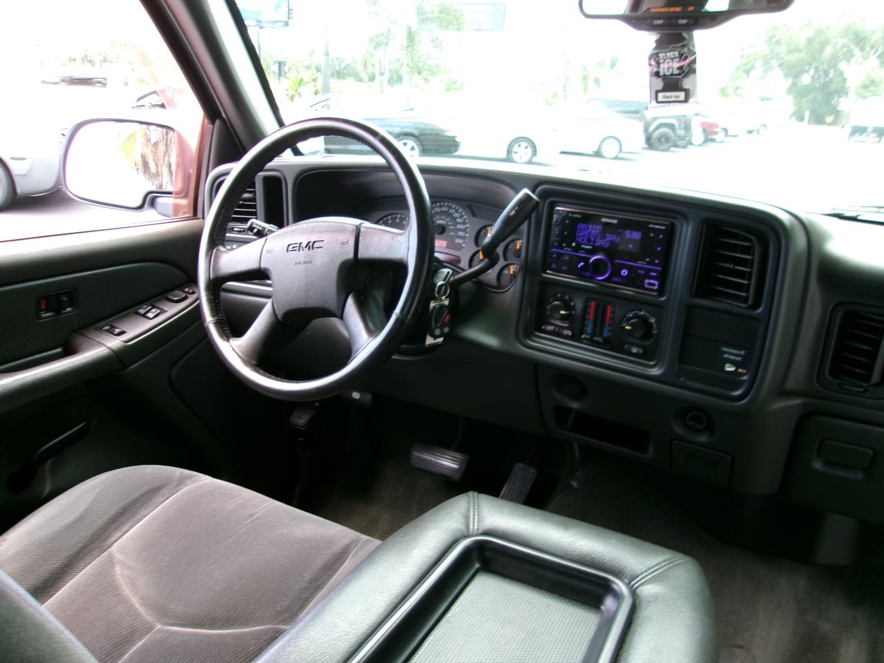 GMC Sierra 1500 SLE Ext. Cab Short Bed 2WD 2004