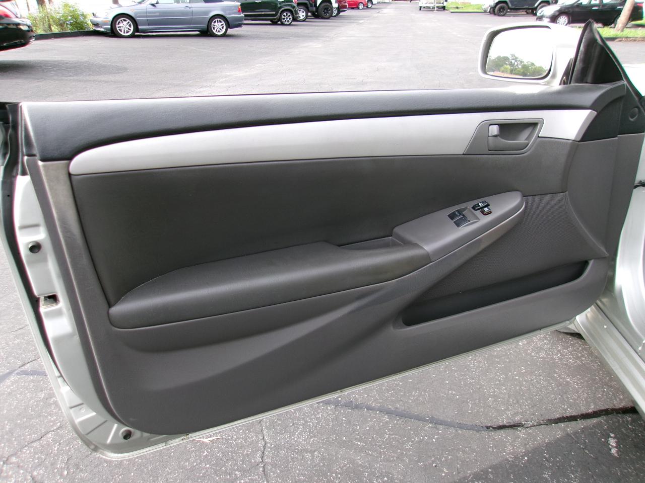 Toyota Camry Solara SE Convertible 2004