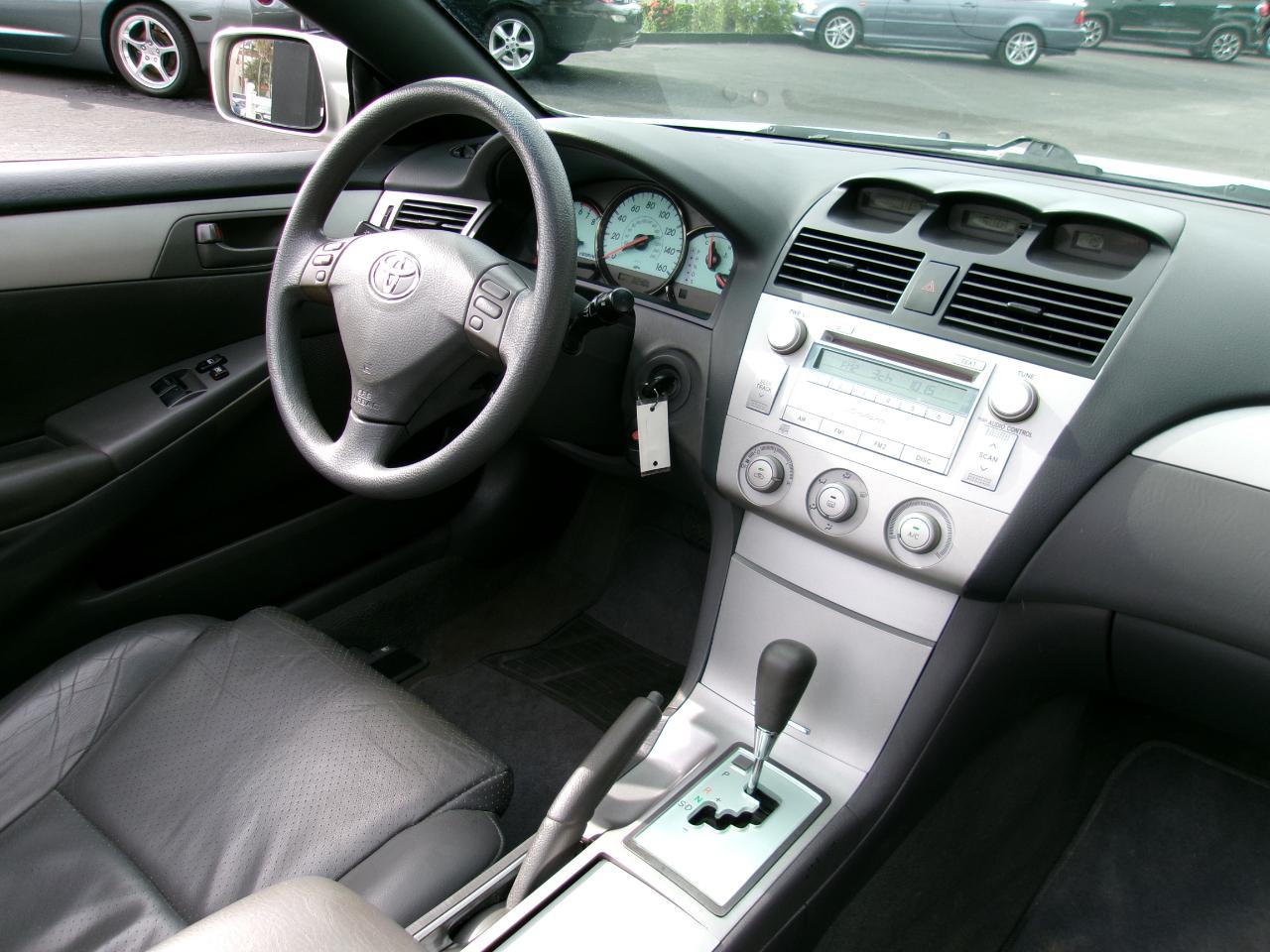 Toyota Camry Solara SE Convertible 2004