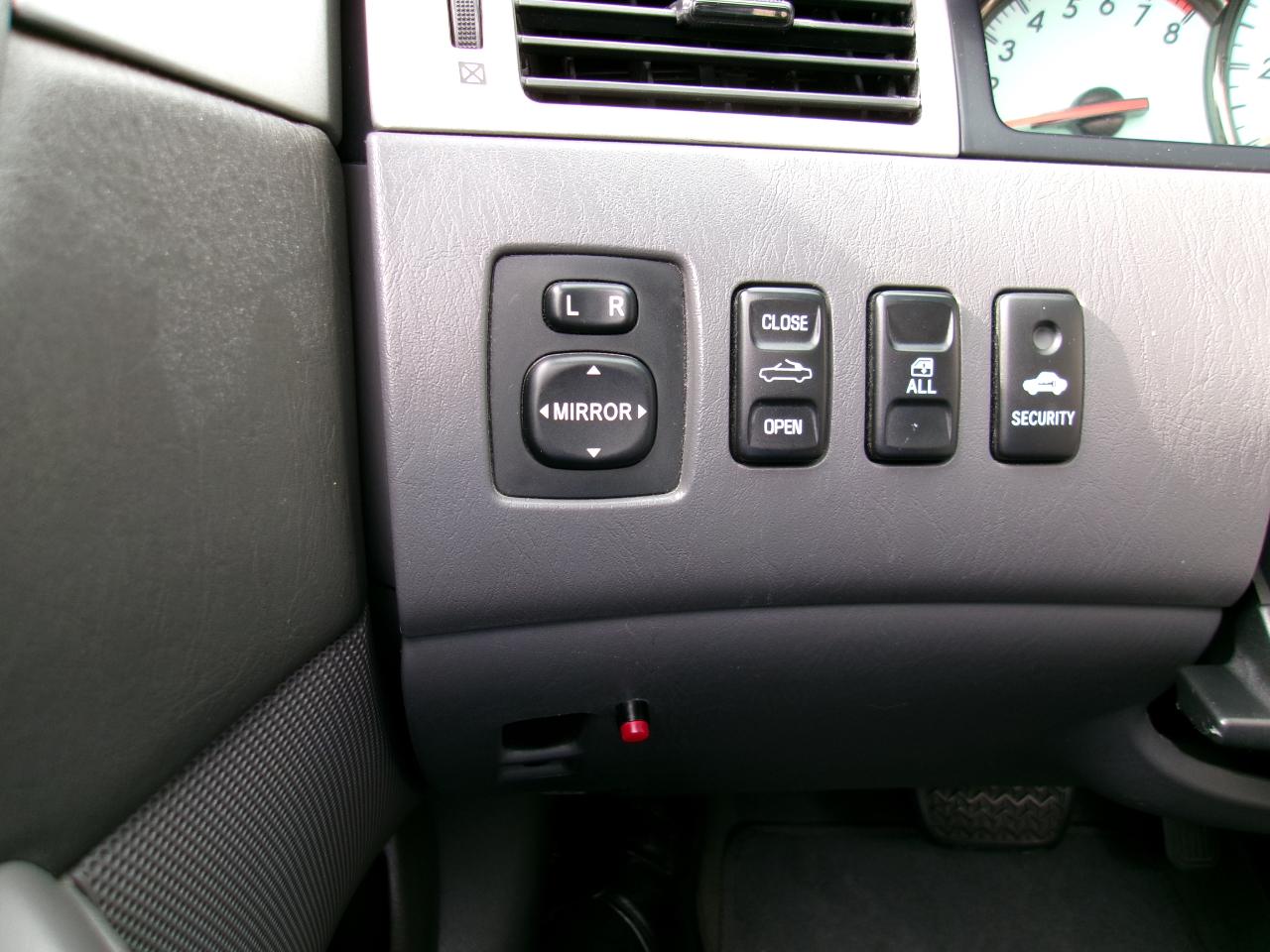 Toyota Camry Solara SE Convertible 2004