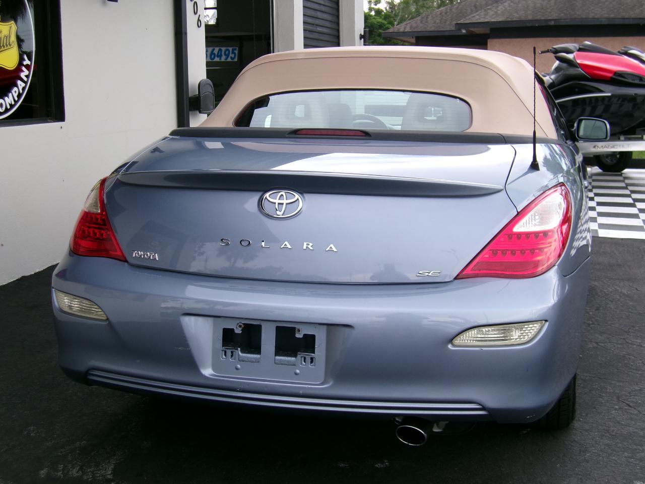 Toyota Camry Solara SE 2D Convertible V6 2008