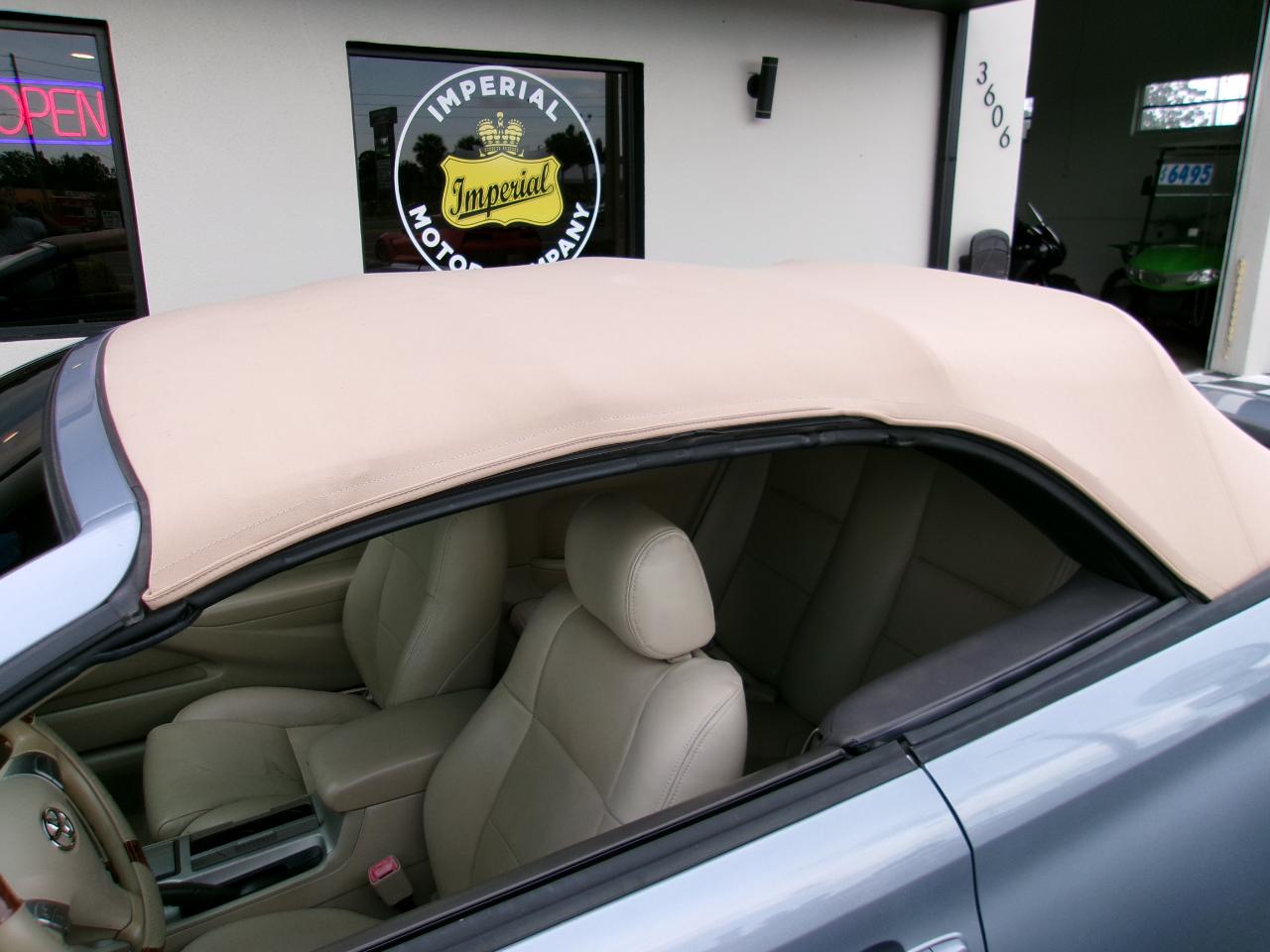 Toyota Camry Solara SE 2D Convertible V6 2008