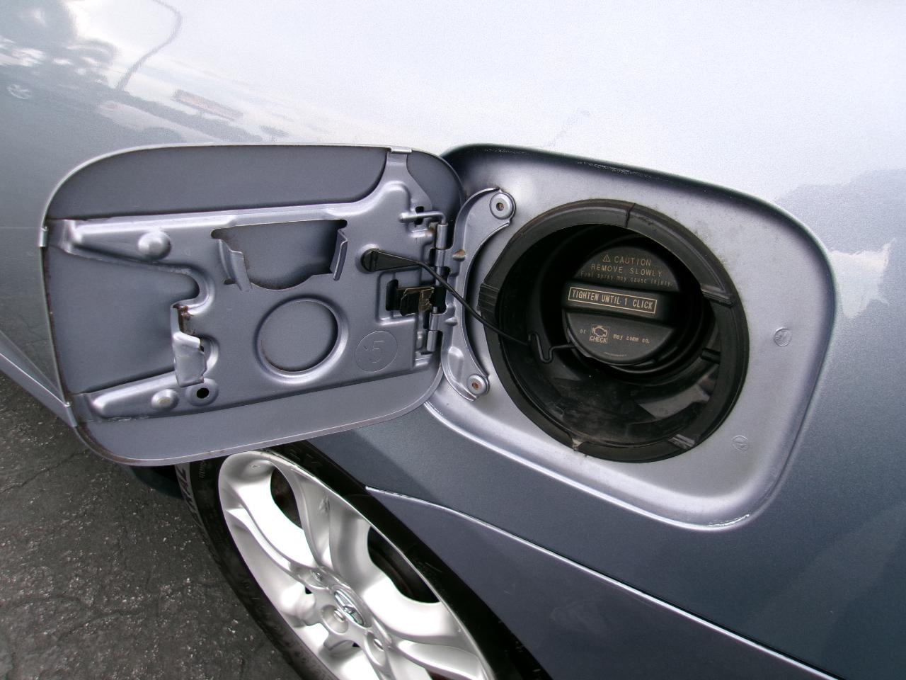 Toyota Camry Solara SE 2D Convertible V6 2008