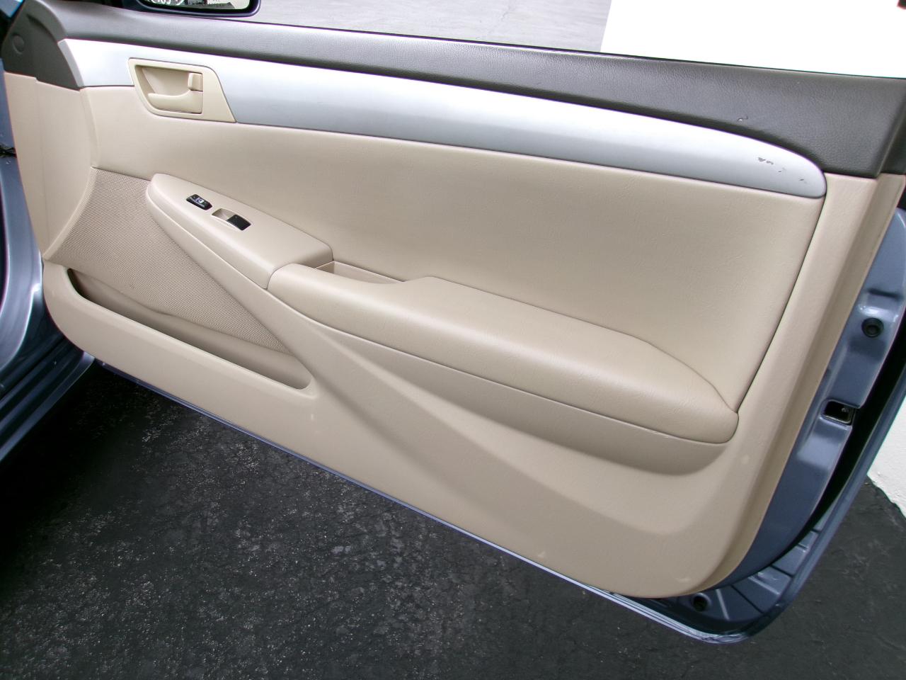Toyota Camry Solara SE 2D Convertible V6 2008