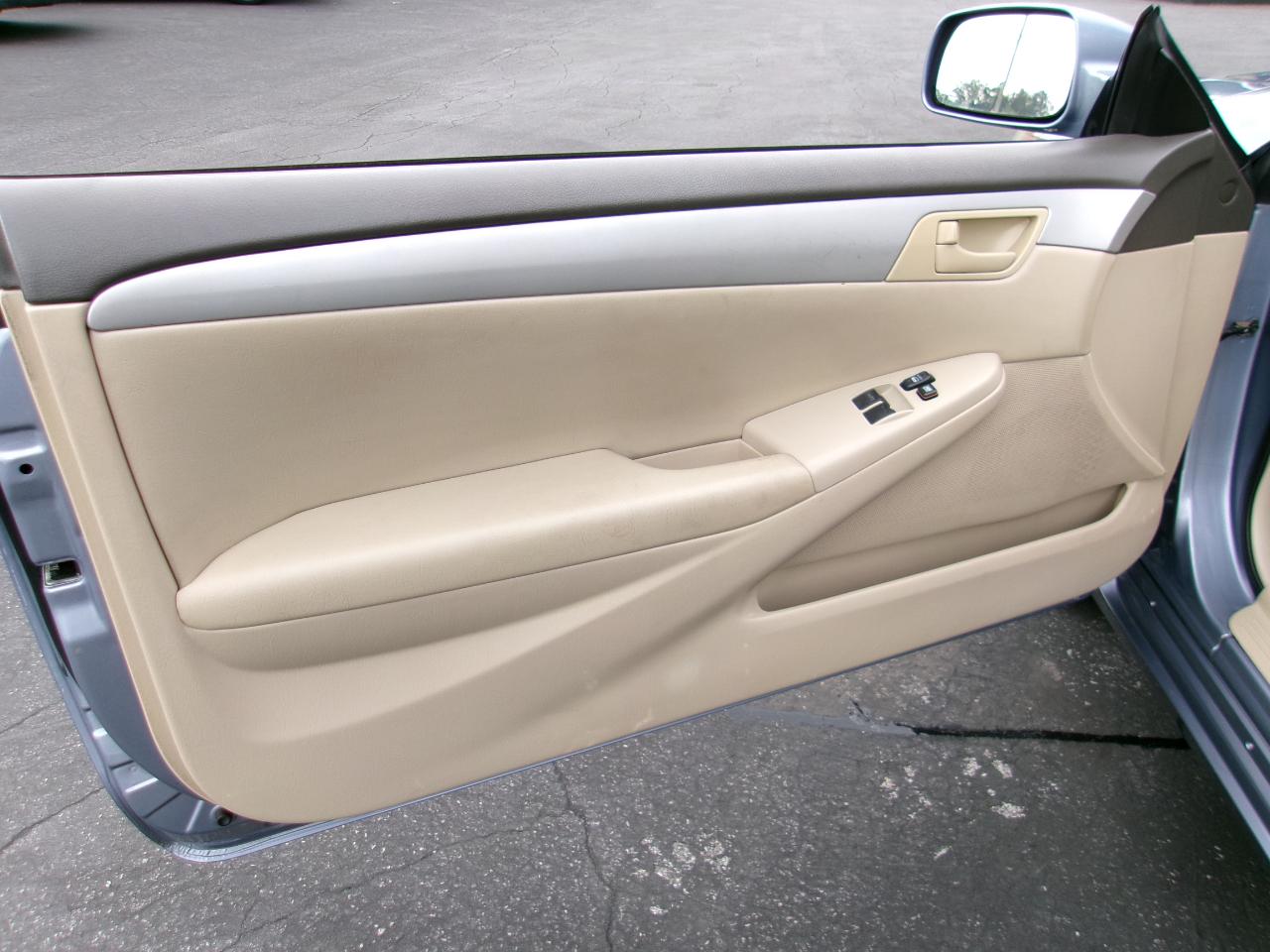 Toyota Camry Solara SE 2D Convertible V6 2008