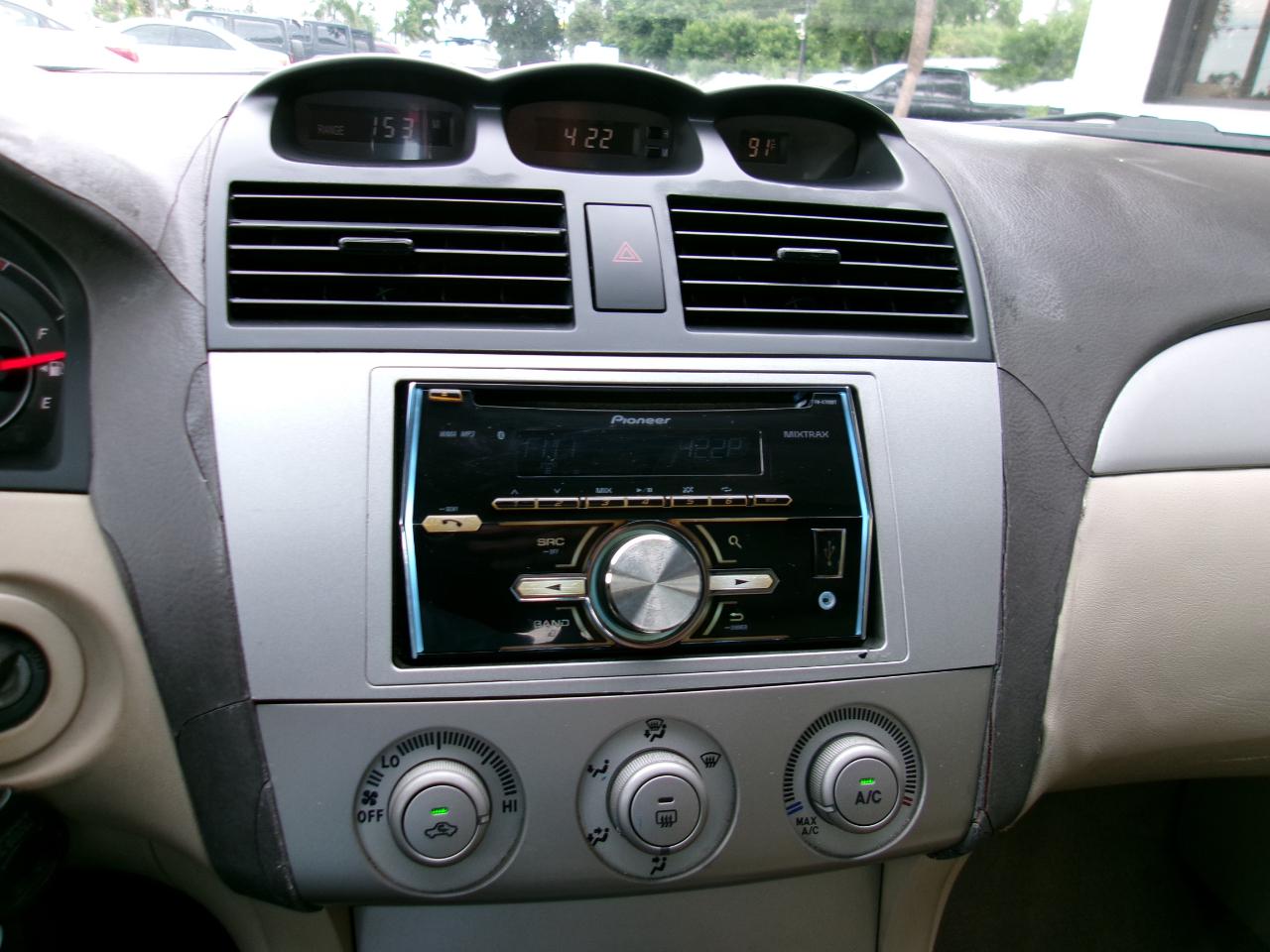 Toyota Camry Solara SE 2D Convertible V6 2008