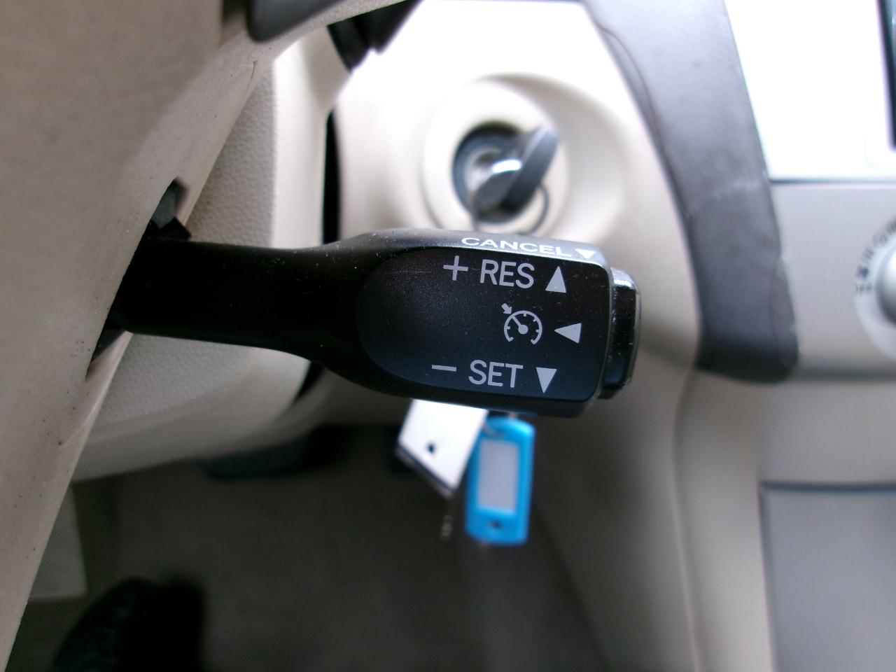 Toyota Camry Solara SE 2D Convertible V6 2008