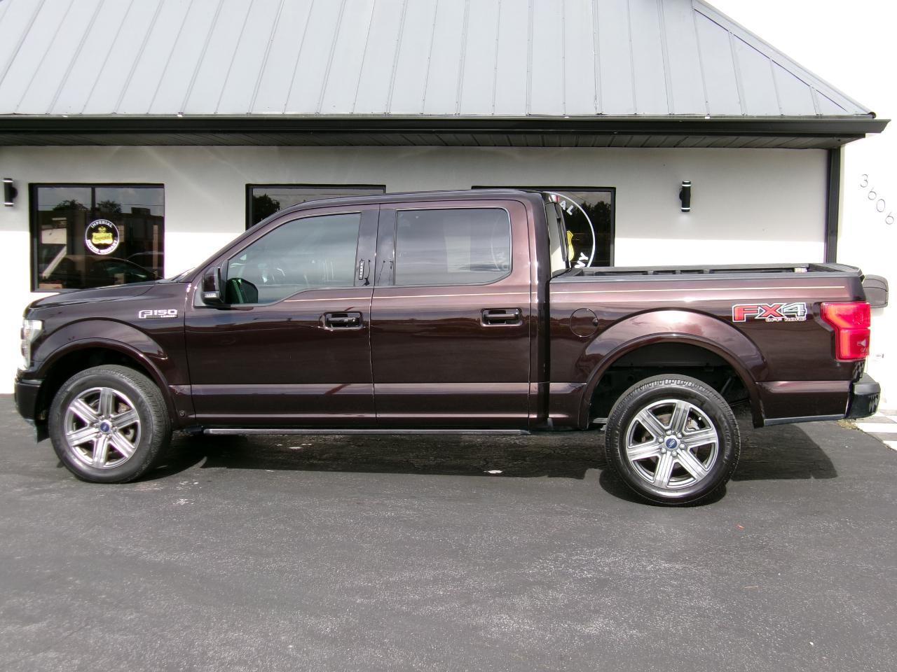 Ford F-150 Lariat 4WD SuperCrew 5.5' Box 2018