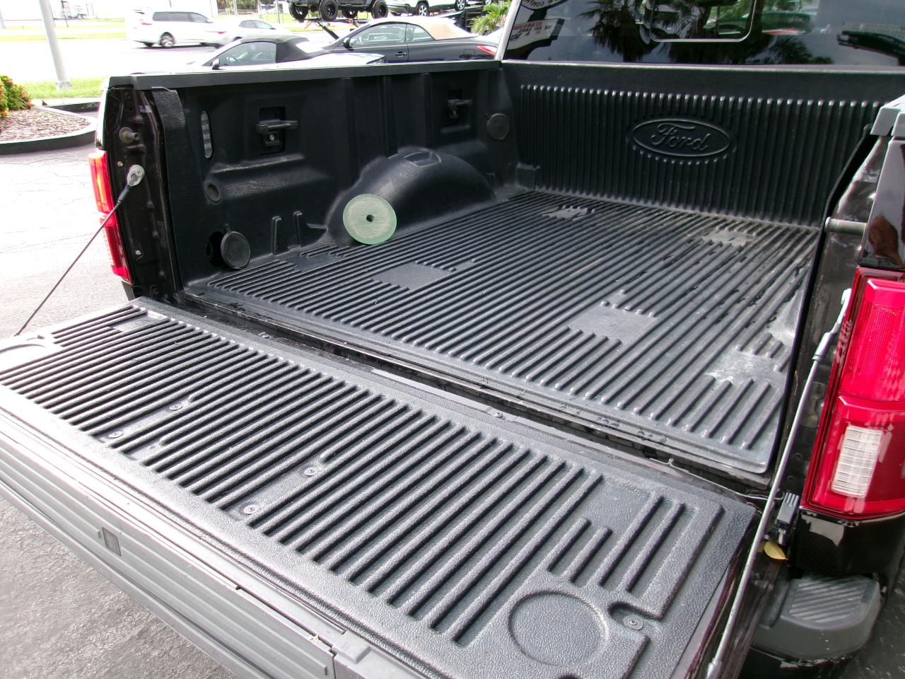 Ford F-150 Lariat 4WD SuperCrew 5.5' Box 2018