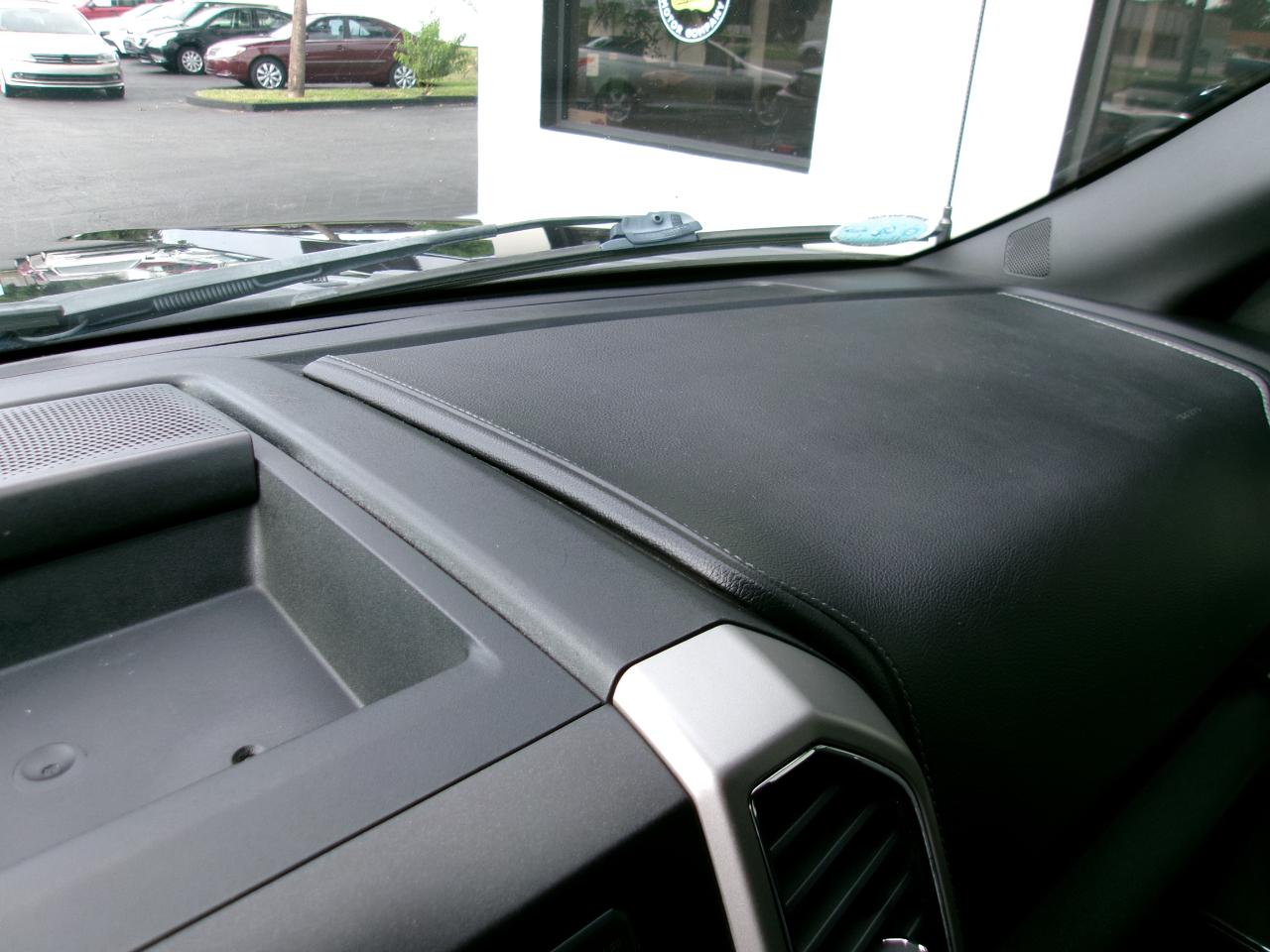 Ford F-150 Lariat 4WD SuperCrew 5.5' Box 2018