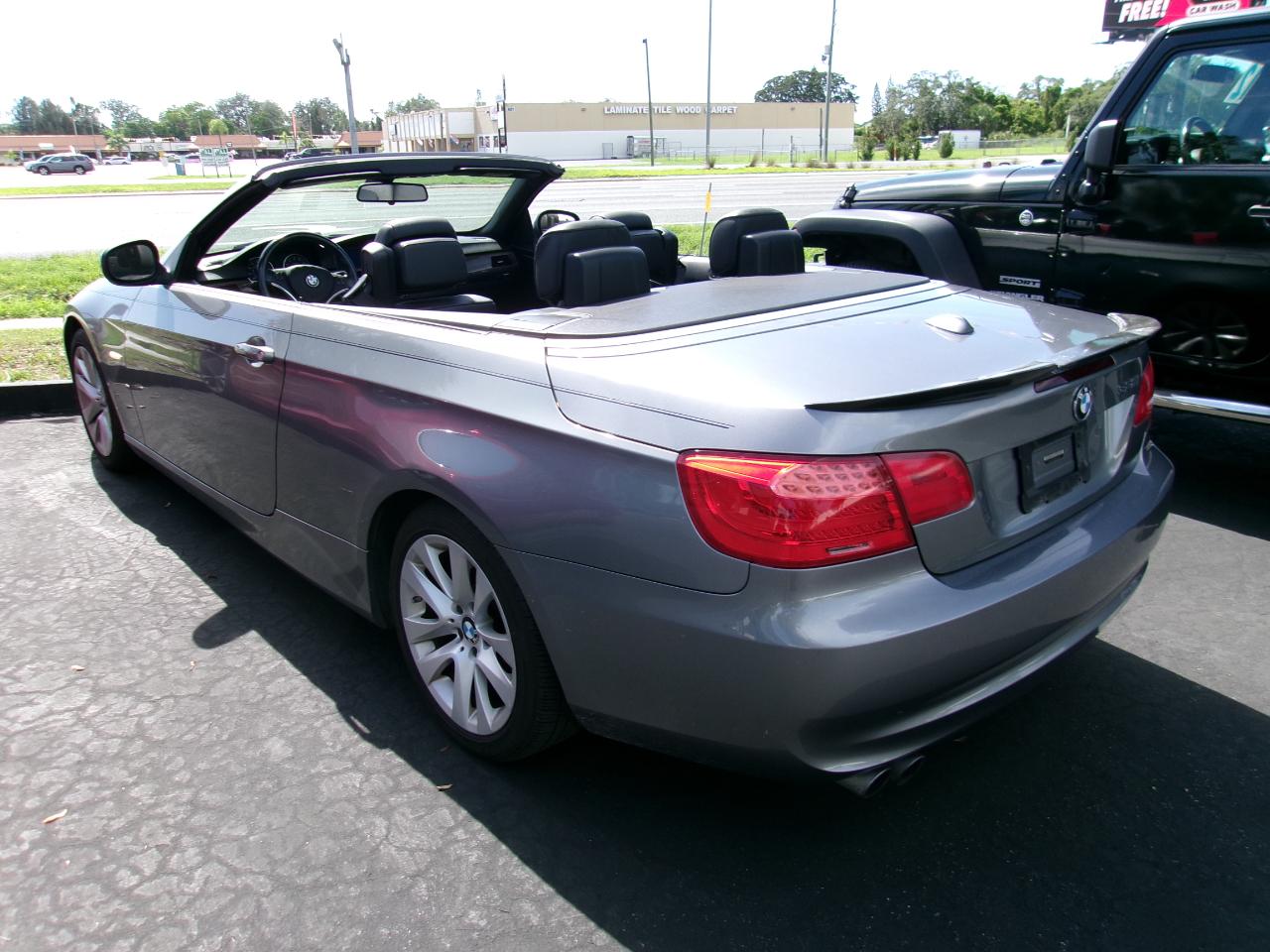 BMW 3-Series 328i Convertible 2011