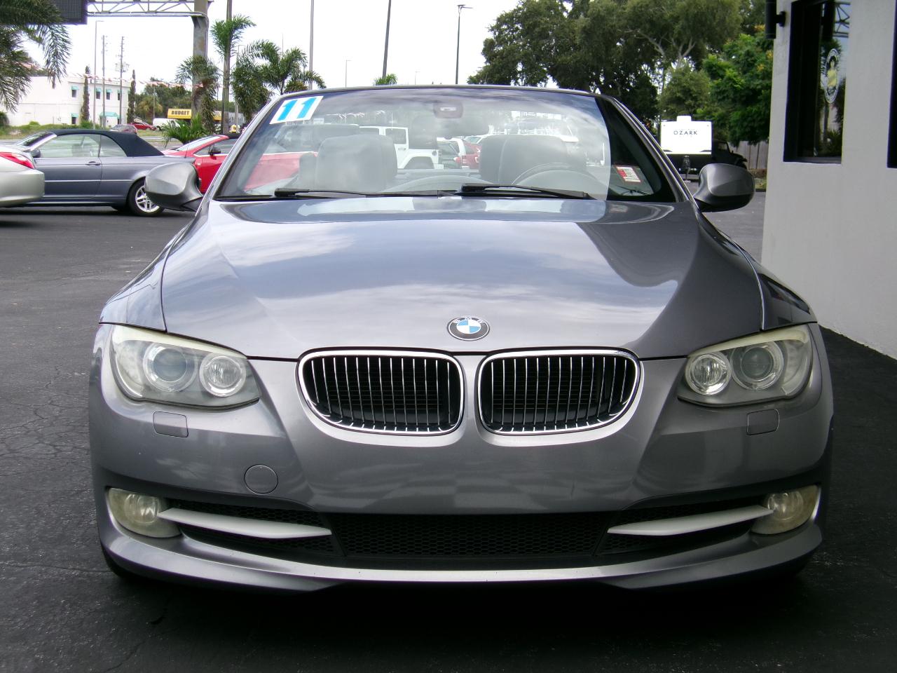 BMW 3-Series 328i Convertible 2011