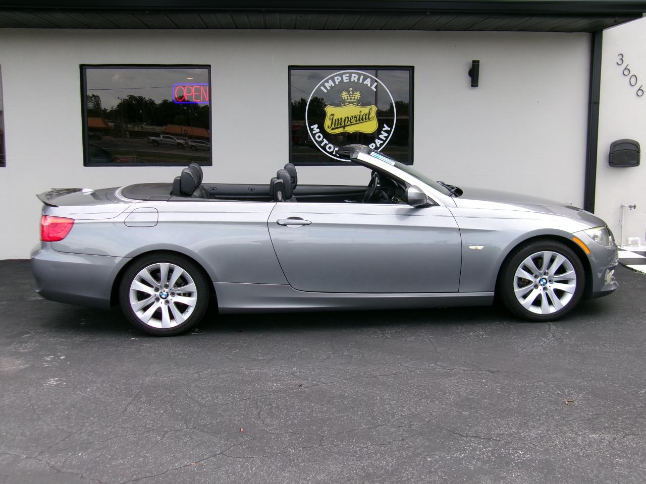 BMW 3-Series 328i Convertible 2011