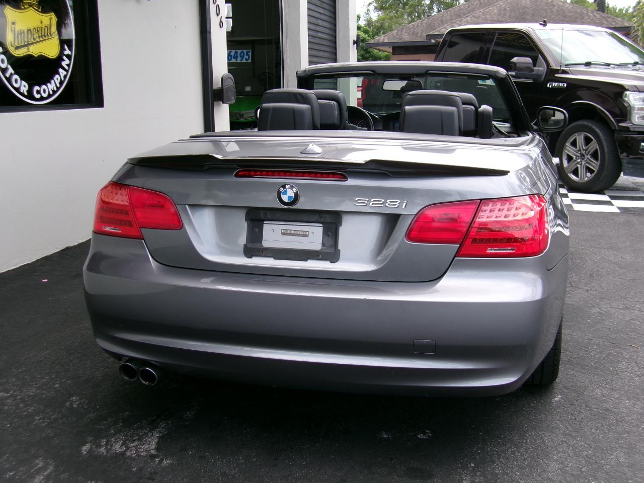 BMW 3-Series 328i Convertible 2011