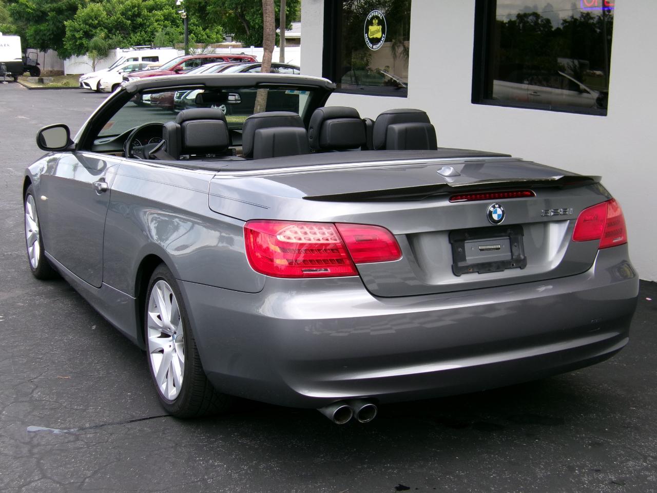 BMW 3-Series 328i Convertible 2011