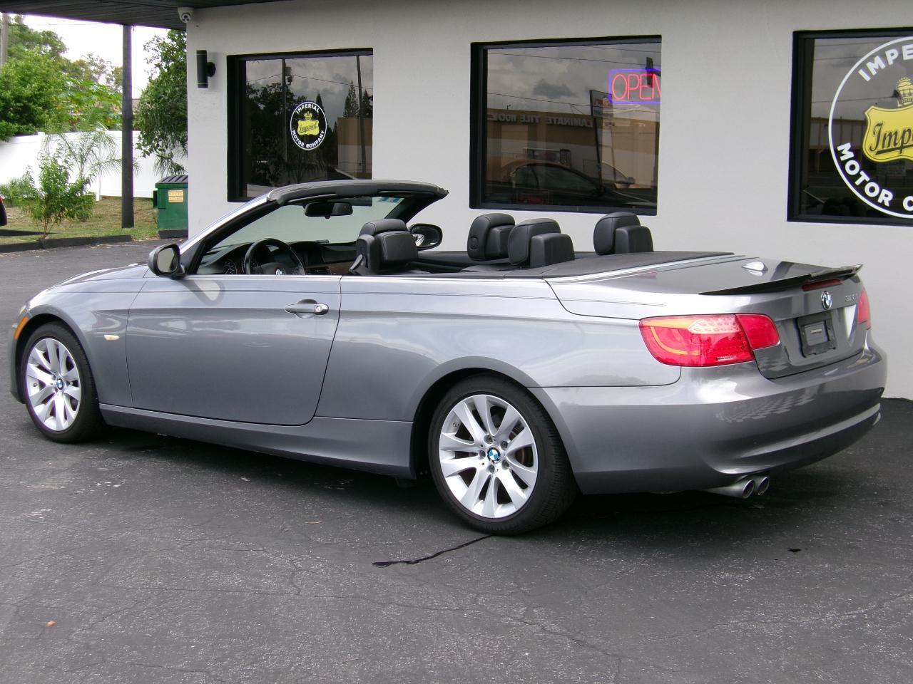 BMW 3-Series 328i Convertible 2011