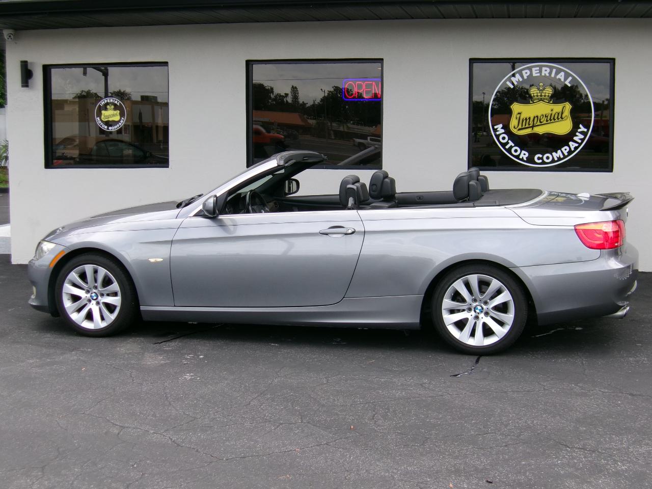 BMW 3-Series 328i Convertible 2011